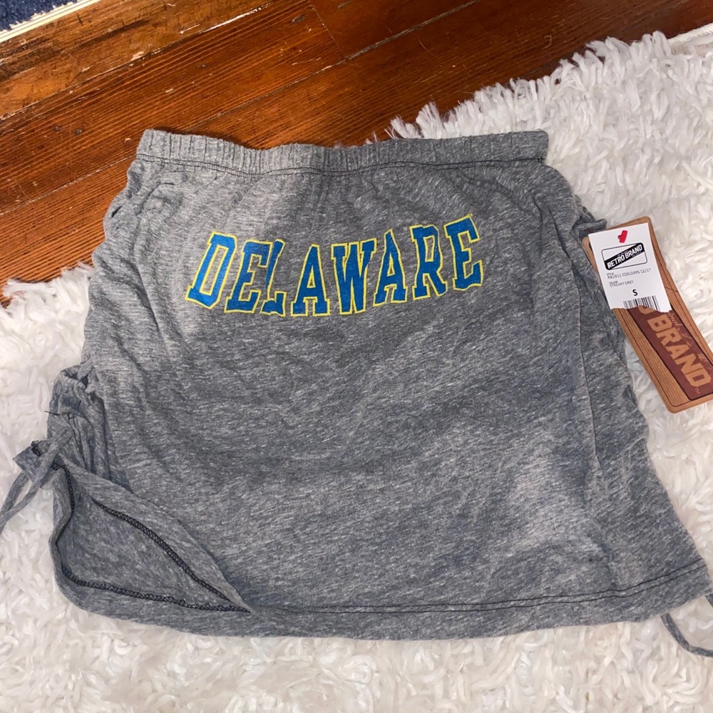 University of Delaware strapless top